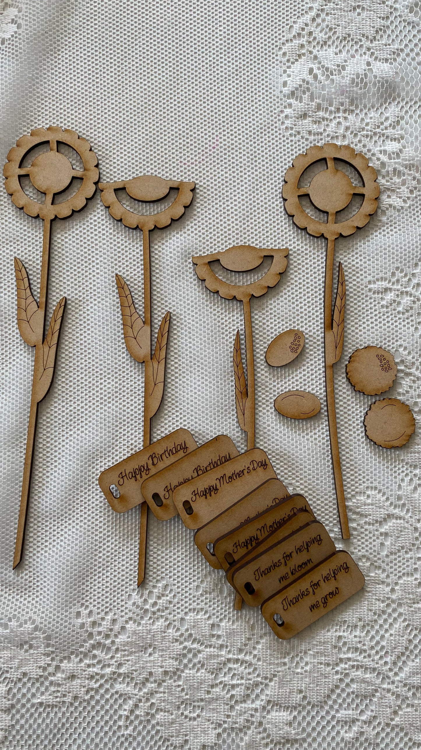 DIY Fabric Flower Picks Kit – Customizable Spring Craft with Bonus MDF Tags