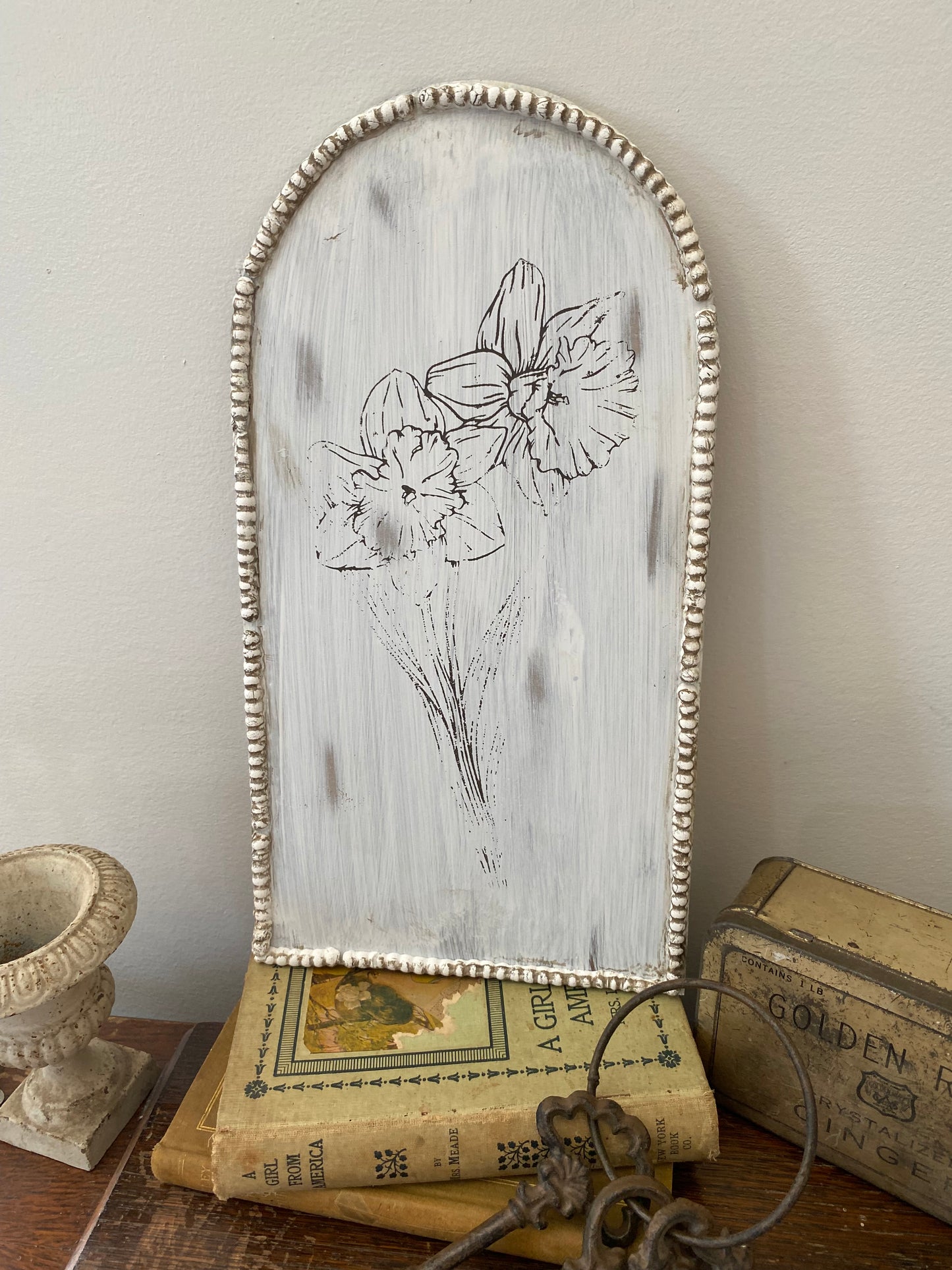 DIY Arched Frame - unfinished