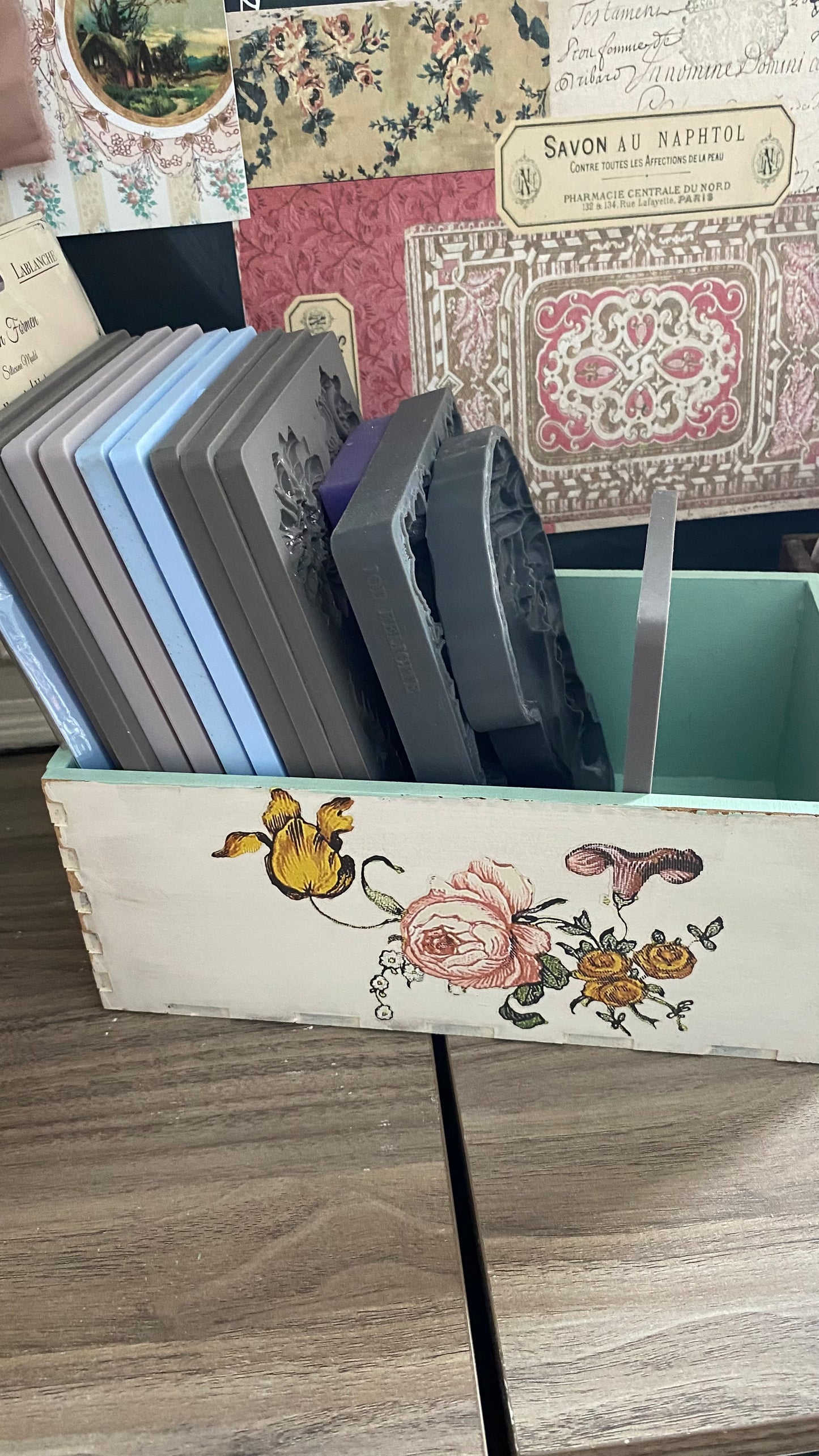 Faux Brick mould Decor box ~ DIY Surface