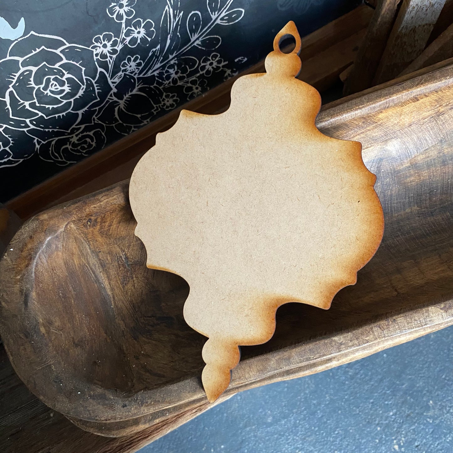 Large Classic Vintage Ornament Surface – Single Laser-Cut MDF Design
(Rooted in Creativity Surface Line)
~ DIY Surface