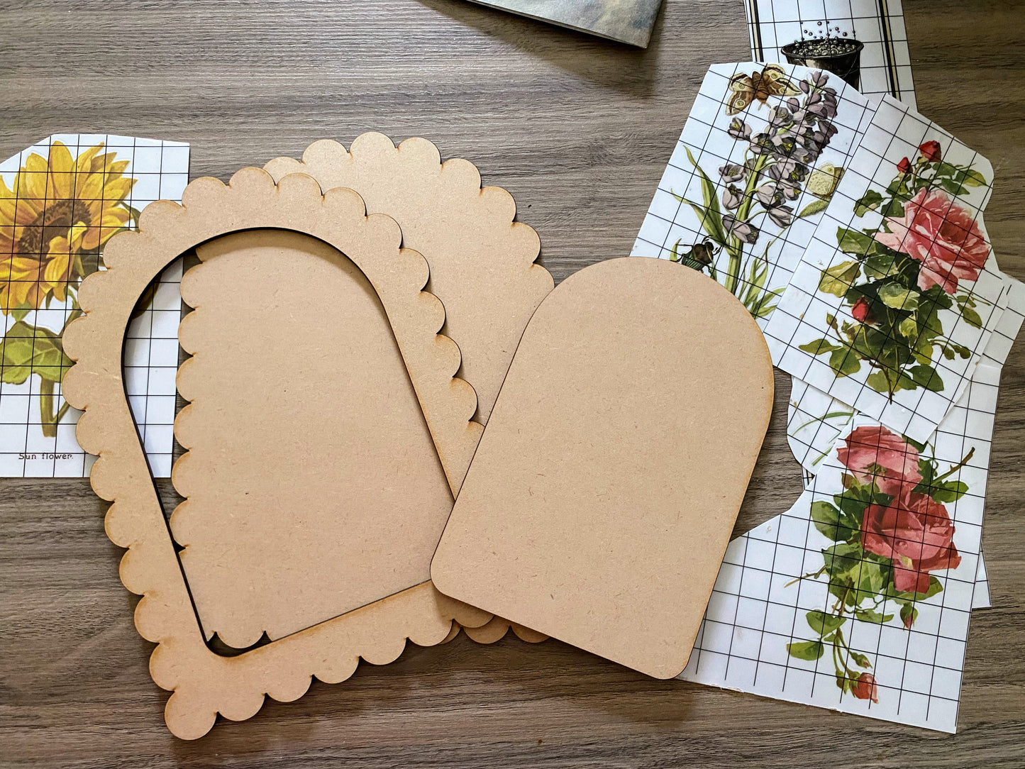 Scalloped Arch Panel Set – 2-Piece Layered Surface for Decoupage, DIY & Mixed Media