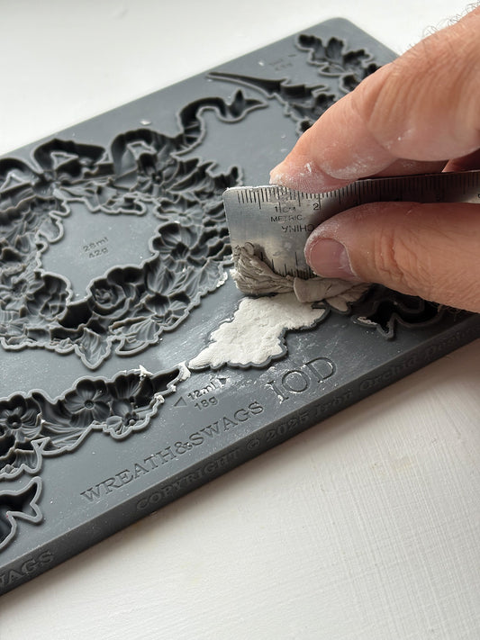 IOD - Wreath & Swags 6x10 IOD Mould