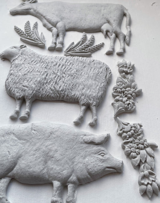 IOD -  Village Market Décor Mould
