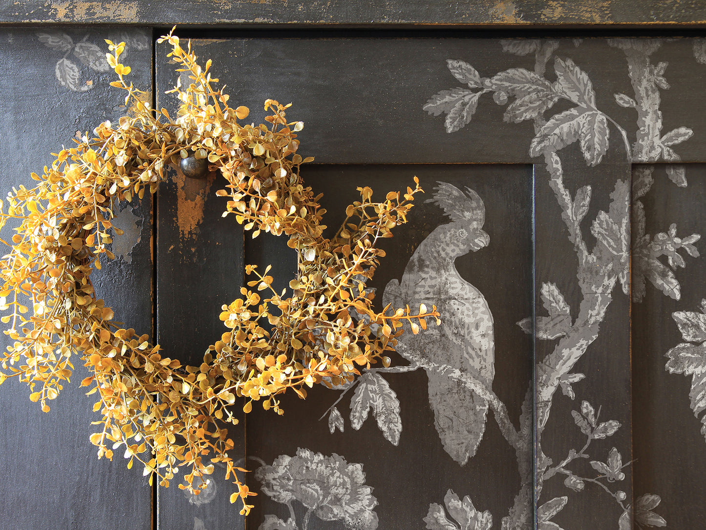 Grisaille Toile Paint InLay by IOD -