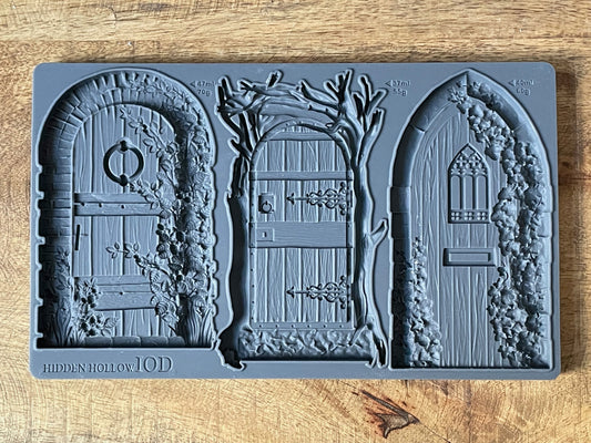 IOD -  Hidden Hollow Décor Mould