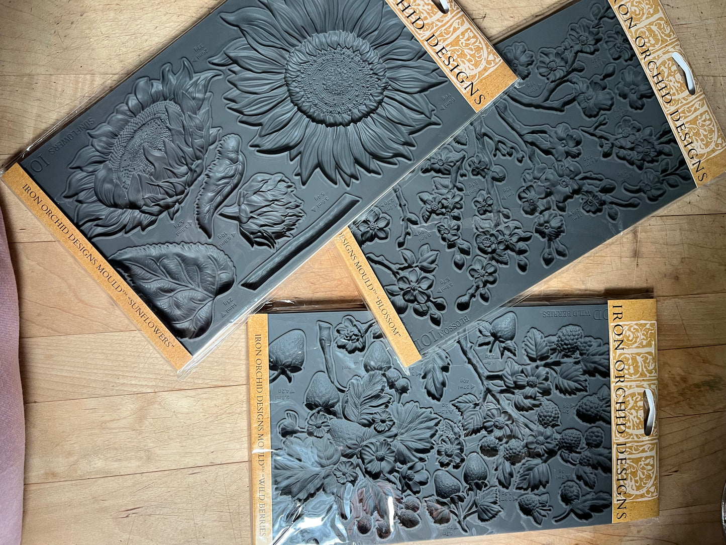 Cottage Garden IOD Mould Collection