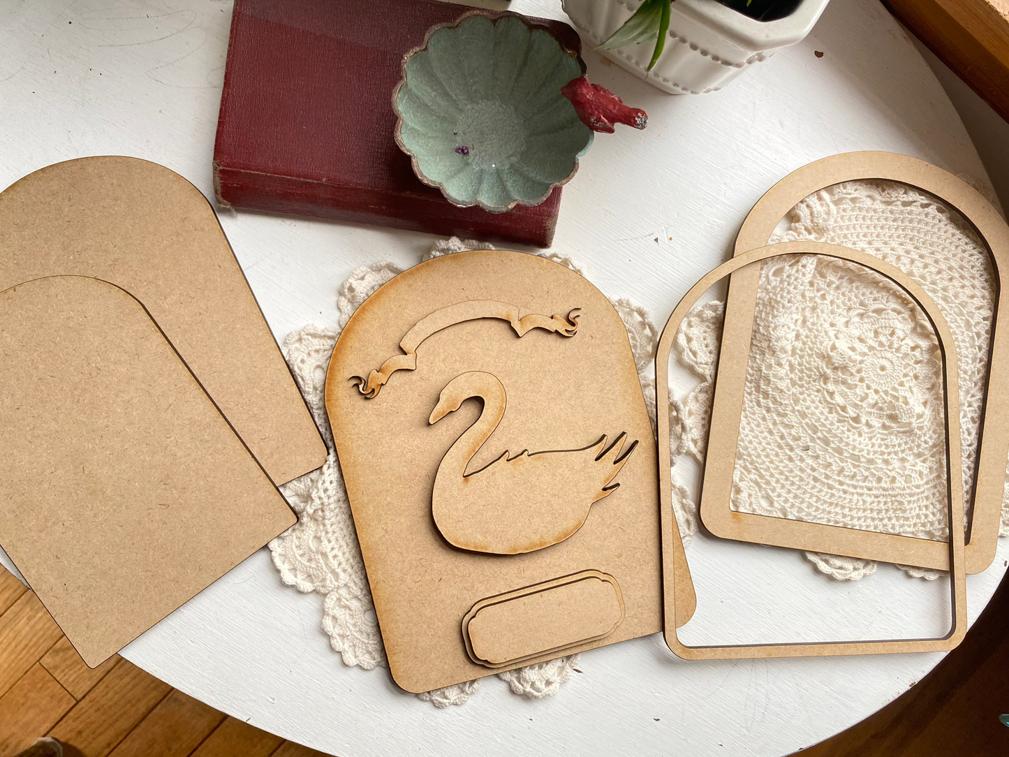 The Petite Arch Layered Frame - Mdf DIY Surface