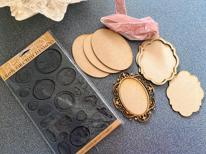 Cameo Keepsake Atelier Bundle Mini Oval Surfaces + IOD Cameo Décor Mould