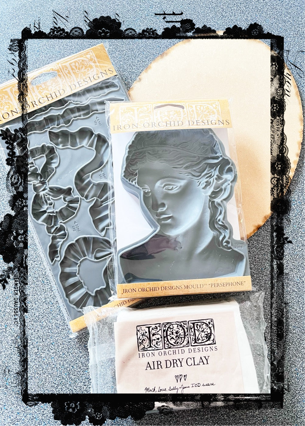 Romantic Relics — Atelier Set