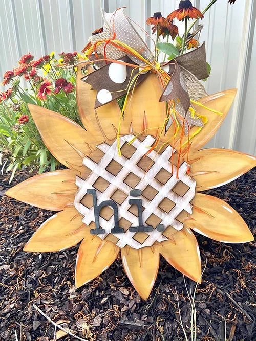 22'' Unfinished Door hanger Sunflower lattice cut out